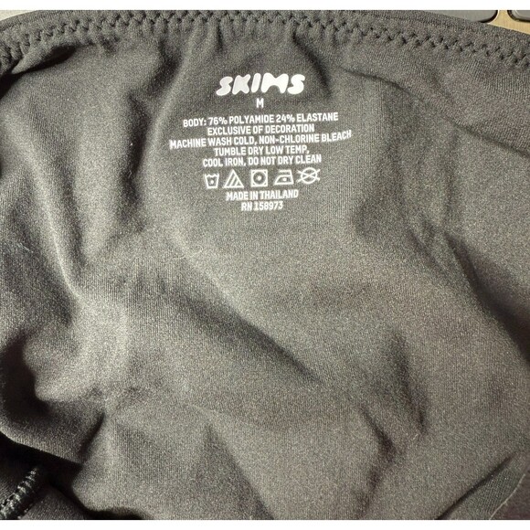 Skims Women's High Cut Fits Everybody Cami Thong Bodysuit - Onyx - Medium (8) - Picture 3 of 4